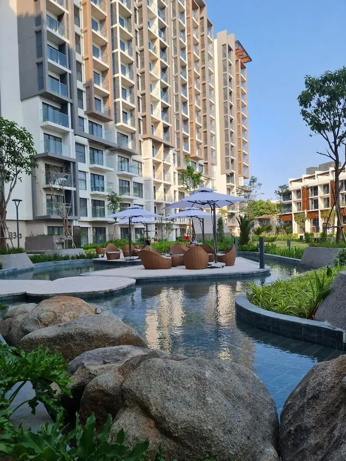 Can Ho Dich Vu Gan San Bay Tan San Nhat Ho Chi Minh City