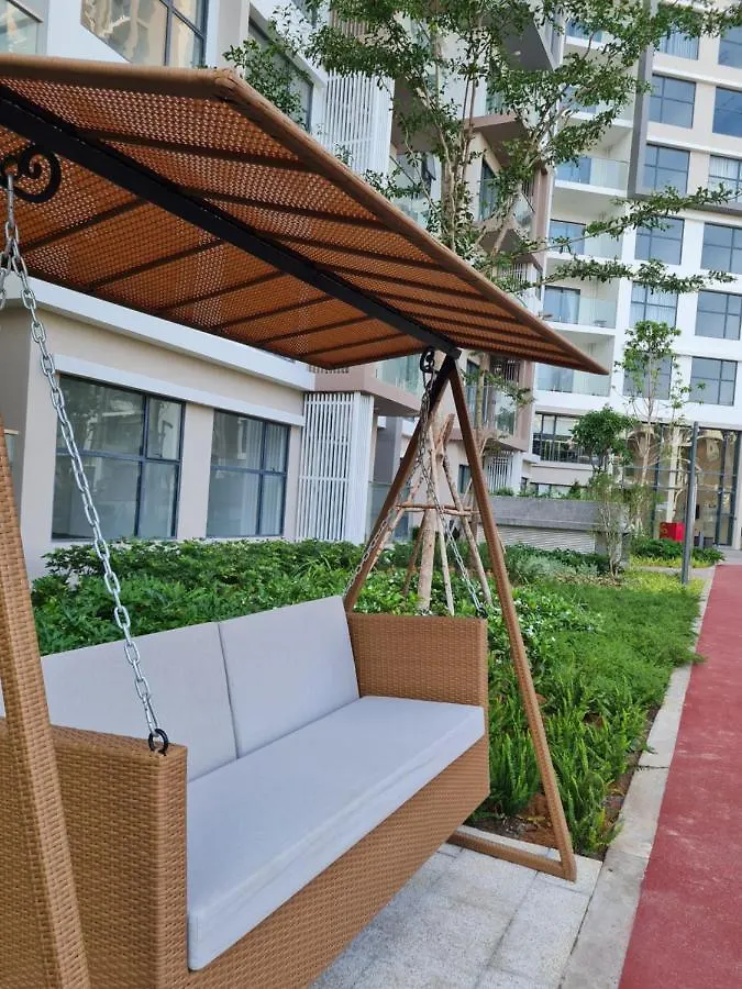 Can Ho Dich Vu Gan San Bay Tan San Nhat Ho Chi Minh City Vietnam